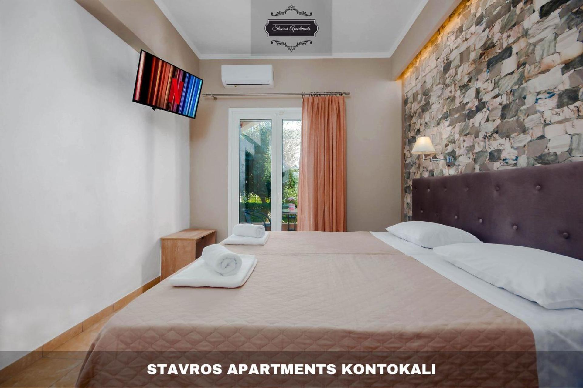 Stavros Apartments Kontokali Next To Gouvia Marina Екстериор снимка