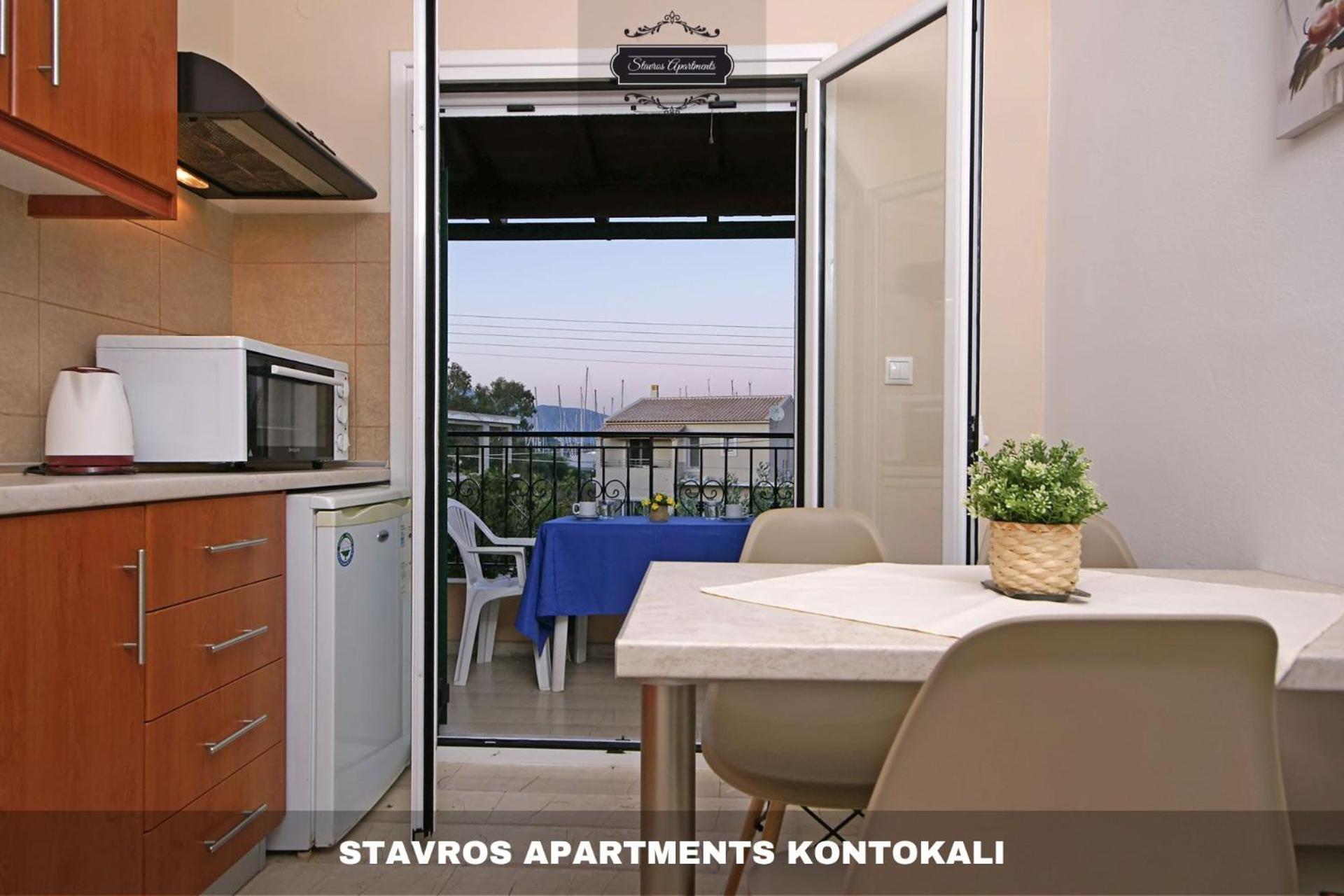 Stavros Apartments Kontokali Next To Gouvia Marina Екстериор снимка