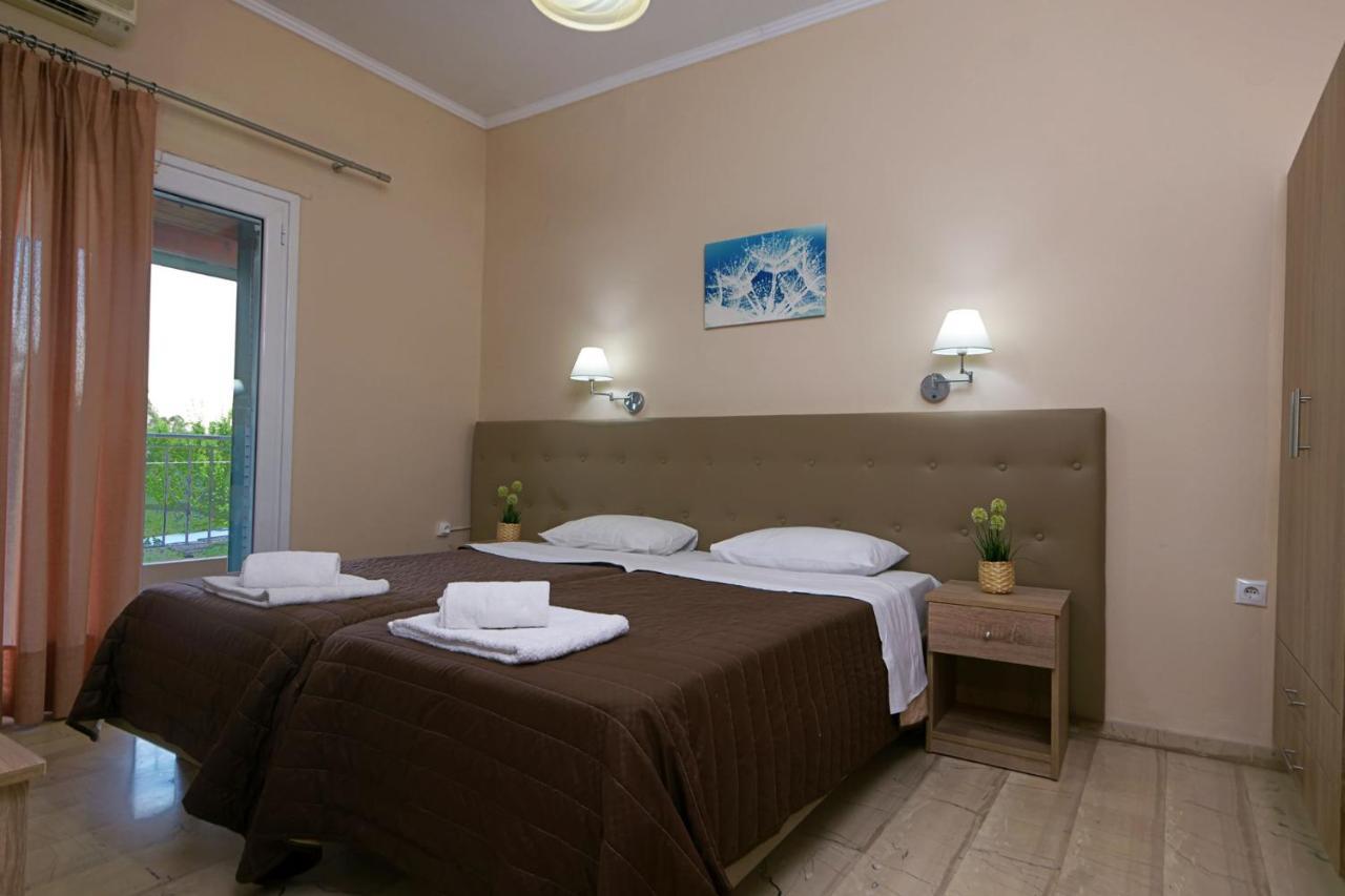 Stavros Apartments Kontokali Next To Gouvia Marina Екстериор снимка