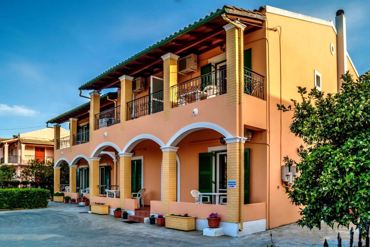 Stavros Apartments Kontokali Next To Gouvia Marina Екстериор снимка